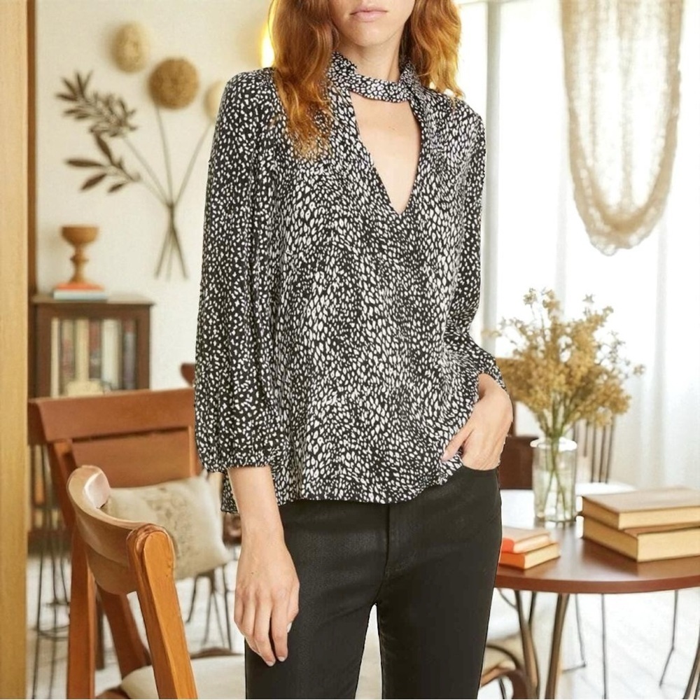 NWT Alice + Olivia ‘Willow’ Cutout Blouson Sleeve Blouse in Black & White Sz XS